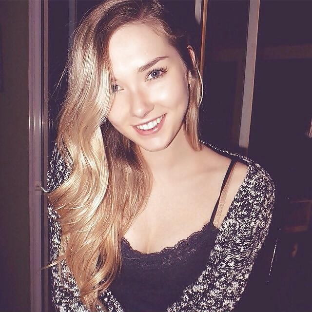 ManonKanon aus Gelderland,Niederlande